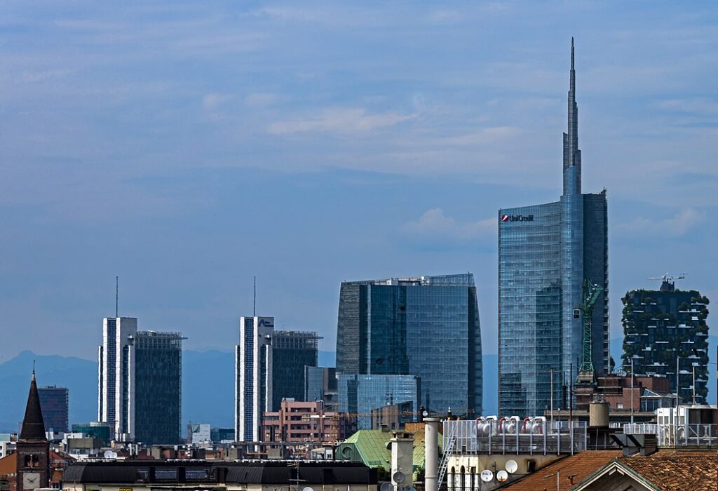 oil and gas companies in milan italy